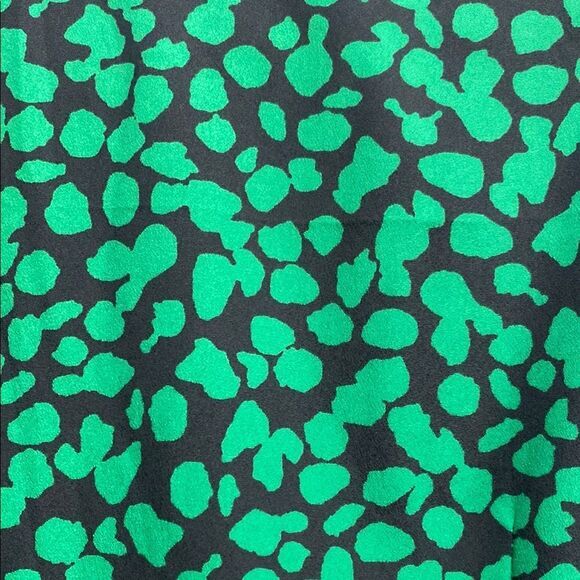 Uniqlo Green Abstract Dot Puff Sleeve Mini Dress | Size M - Picture 6 of 12
